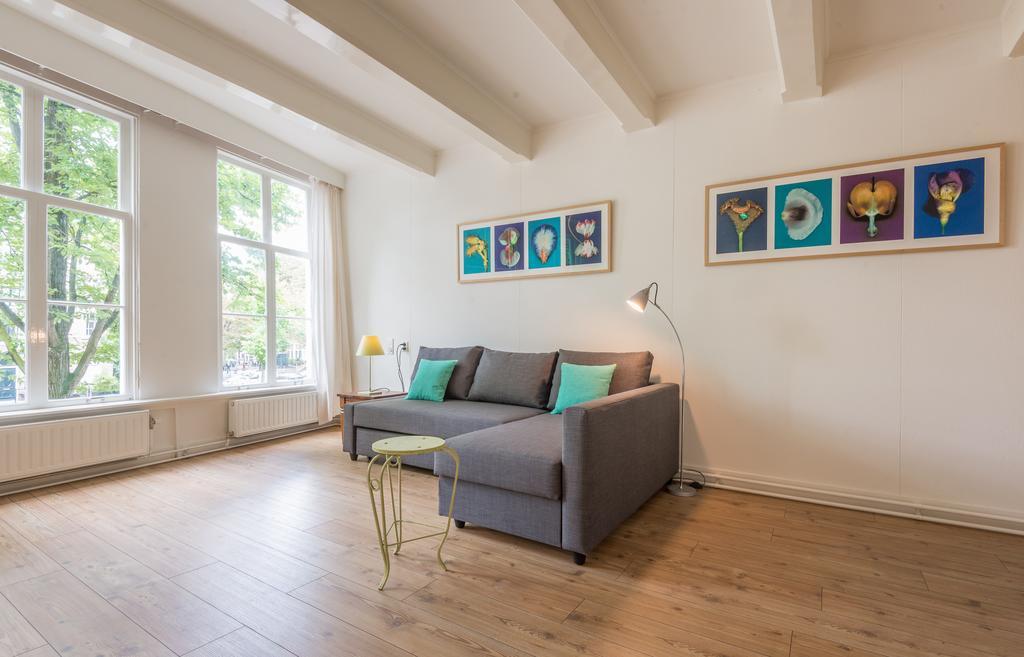 Canal View Amsterdam apartment Buitenkant foto