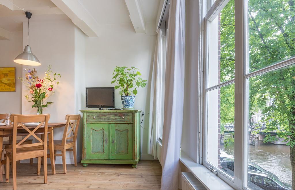 Canal View Amsterdam apartment Buitenkant foto